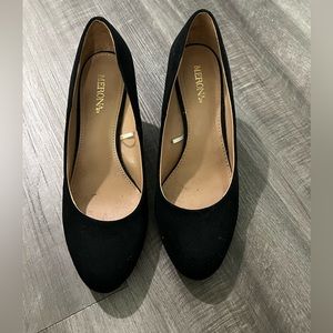 Women’s Black Wedges